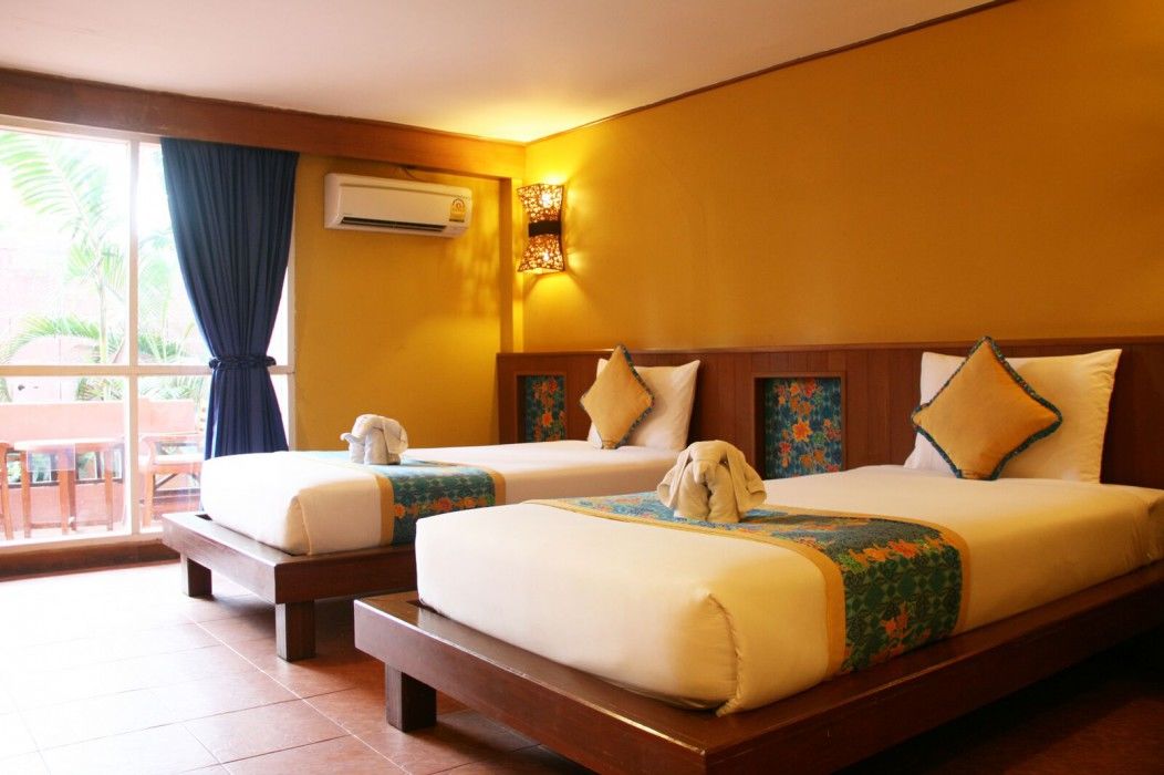 Loma Resort & Spa Pattaya Bagian luar foto