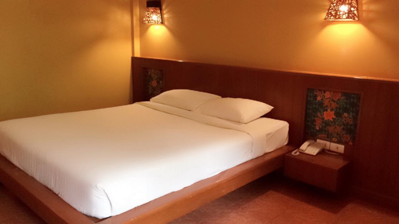 Loma Resort & Spa Pattaya Bagian luar foto